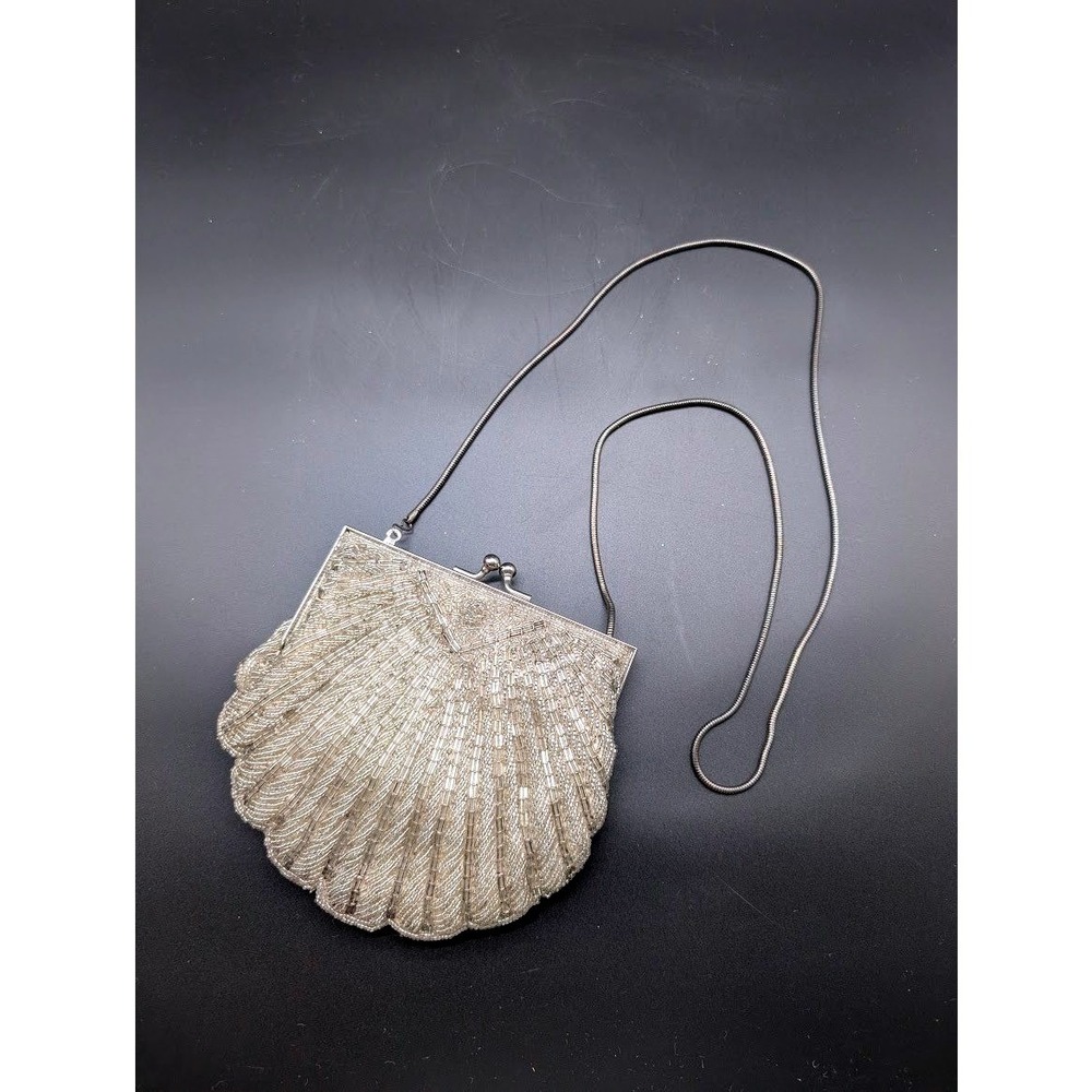 Magid Silver Beaded Seashell Clutch Purse Evening Kiss Lock Strap Wedding Party